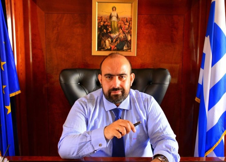 Δήμαρχος Κυθήρων σε Τσίπρα: «Τσάμπα στέλνω τόσους μήνες τα αιτήματα του δήμου στο email του;»