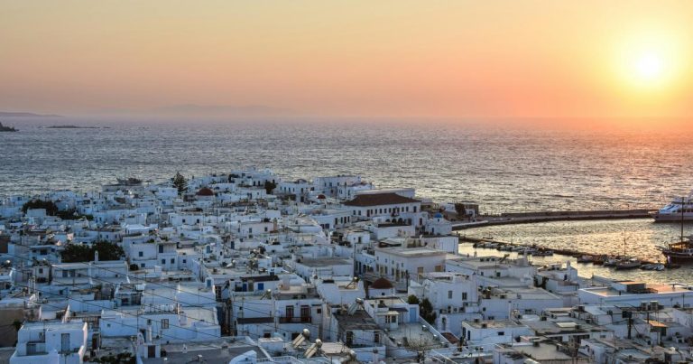 Έως πότε οι αιτήσεις για τις νέες θέσεις εργασίας στη Μύκονο