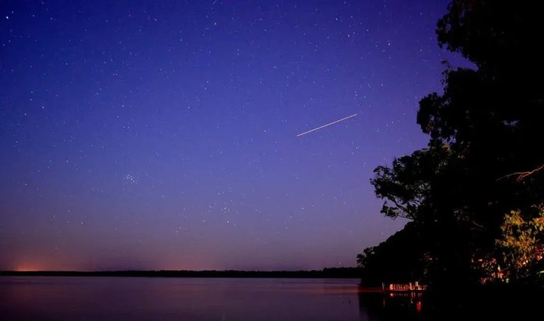 Περσείδες: Πότε κορυφώνεται η θεαματική βροχή μετεωριτών