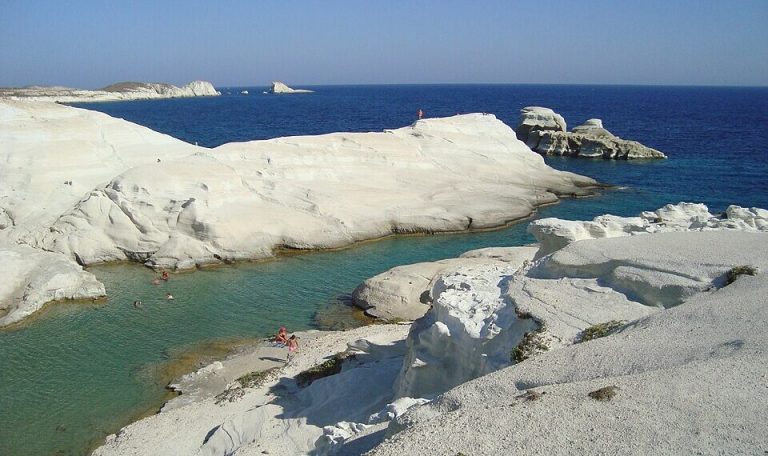Τραγωδία: Δύο νεκροί από πνιγμό στο Σαρακήνικο της Μήλου