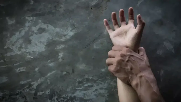 Σοκ στον Πύργο: Άνδρας προσπάθησε να βιάσει ανήλικη – Την έσωσε η θεία της