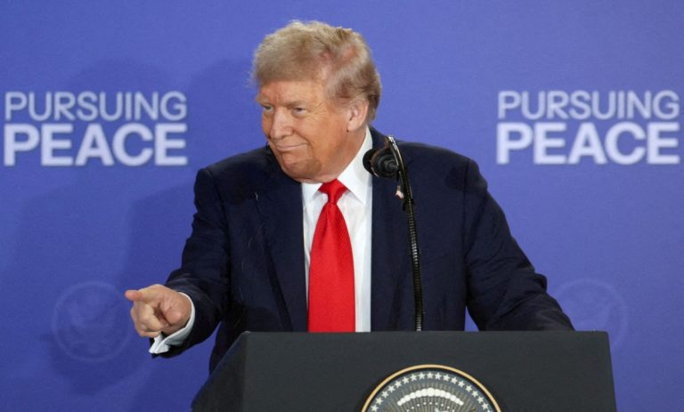 Τραμπ: «Νομίζω ότι μια γρήγορη συμφωνία είναι καλύτερη από μια εκεχειρία»