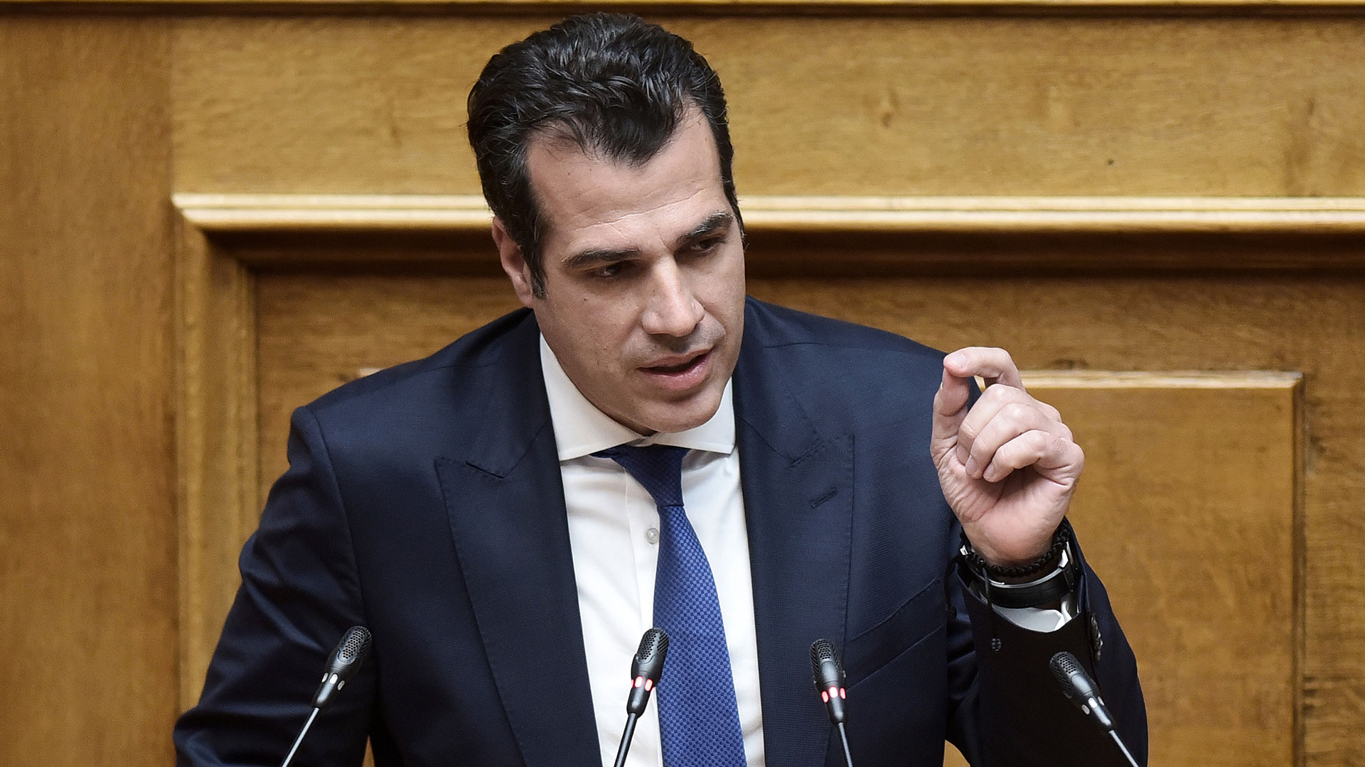 Η απάντηση Πλεύρη στο σχόλιο Τραμπ ότι το 54% των κρατουμένων στις ελληνικές φυλακές είναι αλλοδαποί