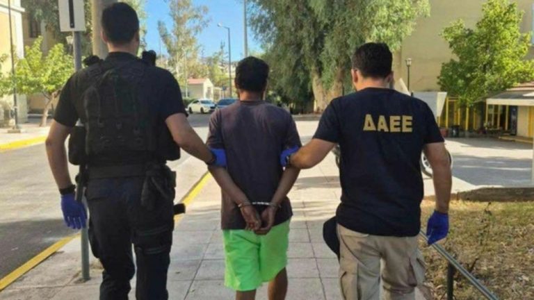 Ο 32χρονος που συνελήφθη για τις επιθέσεις σε ανήλικες στο Αιγάλεω είναι ο εμπρηστής του Υμηττού