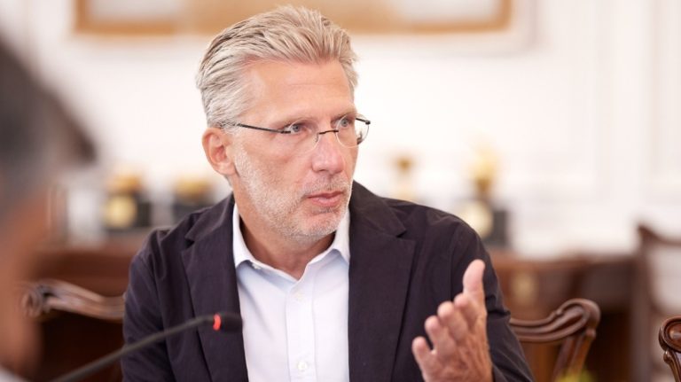 Σκέρτσος για Τσίπρα: «Οι πολιτικοί λωτοφάγοι είναι οι πιο επικίνδυνοι των αδιόρθωτων λαοπλάνων πολιτικών»