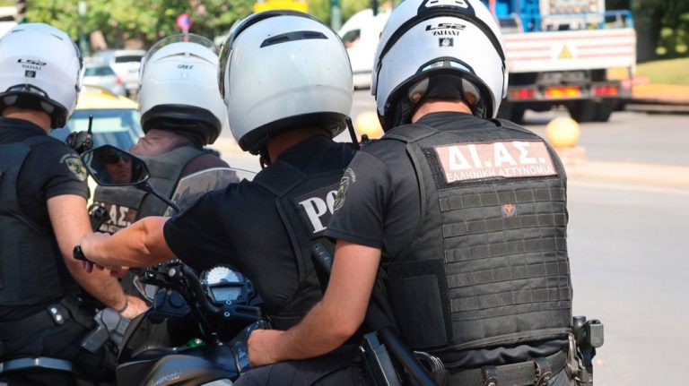 Συναγερμός στον Πύργο: 30χρονη πήρε την αστυνομία και απειλούσε ότι θα αυτοκτονήσει