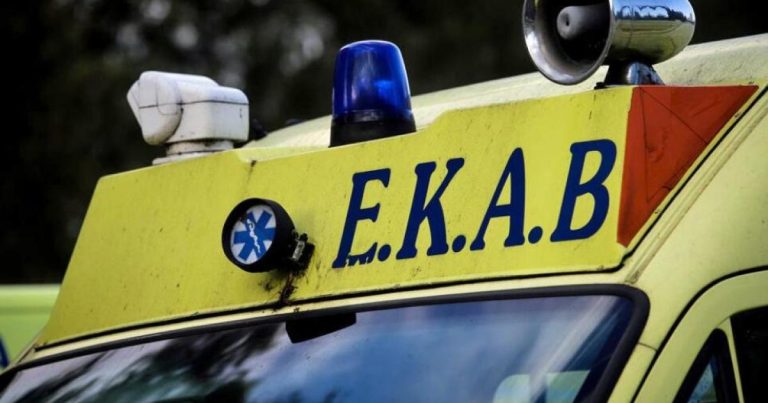 Τροχαίο στο Γαλάτσι: Σφοδρή σύγκρουση δύο μηχανών στη Λεωφόρο Βεΐκου