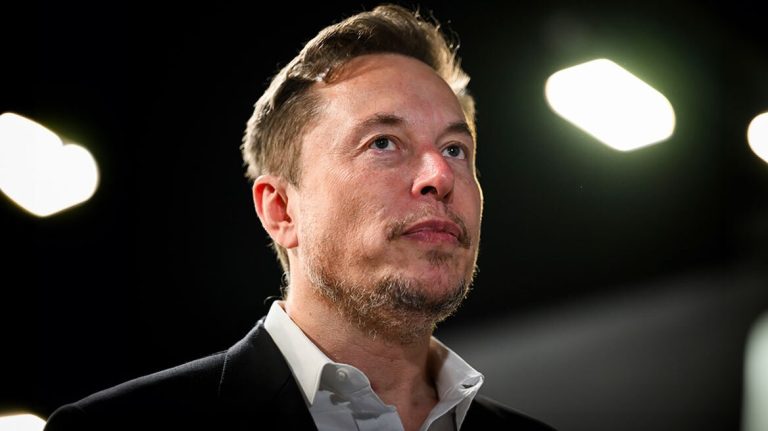 Έλον Μασκ: Νέα ανάρτηση για την υπογεννητικότητα στην Ελλάδα