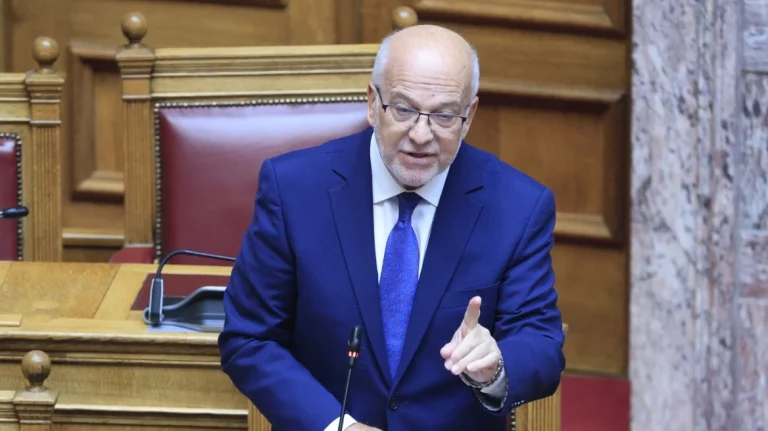 Άγρια κόντρα Φλωρίδη – Γιαννούλη: «Έχετε λατρεία προς δολοφόνους και εγκληματίες»