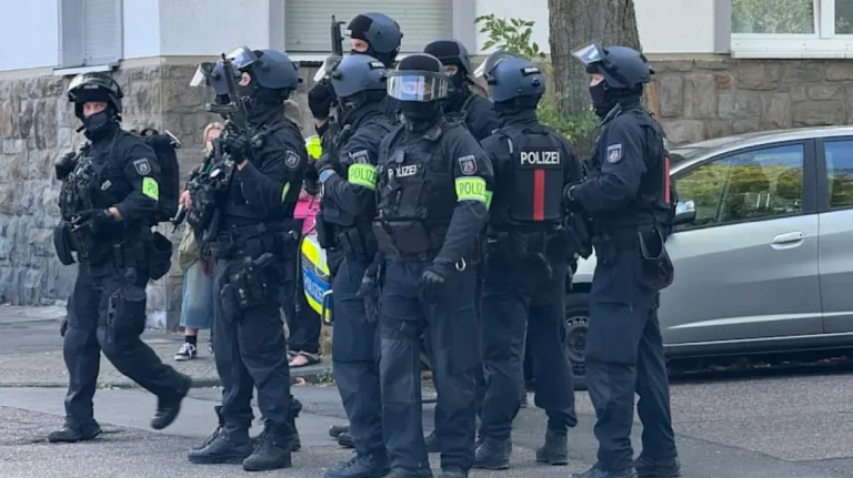 Σοκ στη Γερμανία: 18χρονος μαθητής από το Κόσοβο μαχαίρωσε καθηγήτρια σε σχολείο