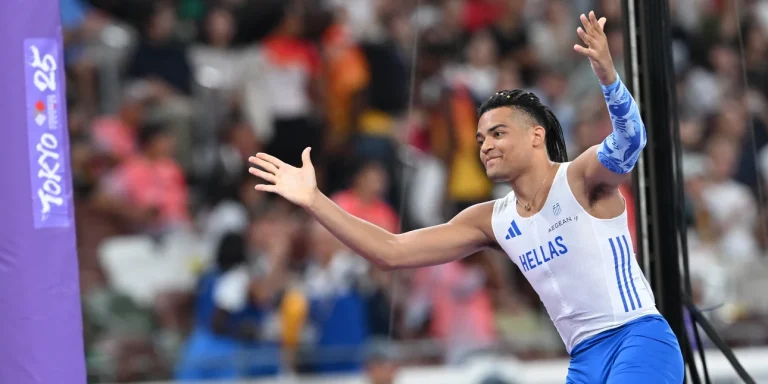 Συγκλονιστικός ο Καραλής: Αργυρό μετάλλιο στο Τόκιο με άλμα στα 6,00μ. στον τελικό του επί κοντώ
