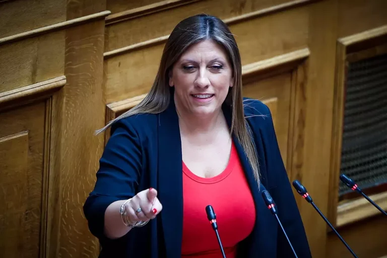 Κωνσταντοπούλου: «Δεν νομίζω να κάνει κόμμα ο Τσίπρας, 26 μήνες είναι ένας άφωνος βουλευτής»