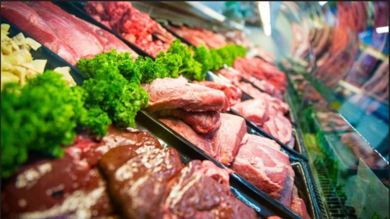 Ανεξέλεγκτες οι ανατιμήσεις στο κρέας – Εκτοξεύεται στα 20 ευρώ το μοσχάρι