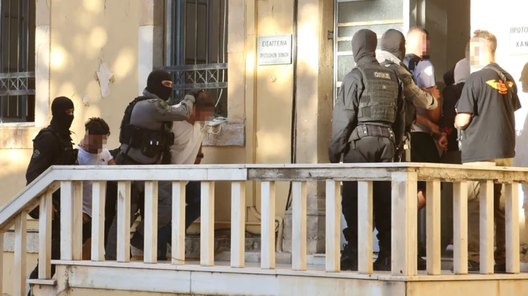 Αποκαλύψεις για τη μαφία της Κρήτης: Εκβιασμοί, ναρκωτικά και ξέπλυμα χρήματος