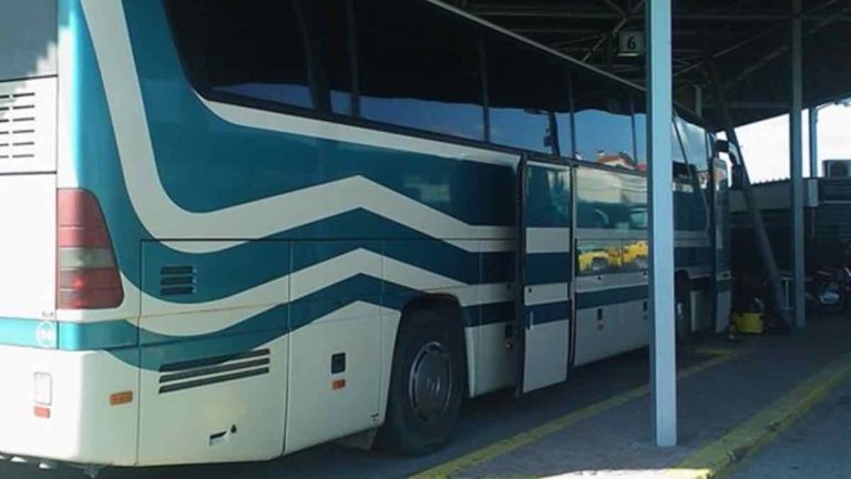 Συνελήφθη οδηγός ΚΤΕΛ στη Δράμα που άφησε παιδιά στη μέση του πουθενά