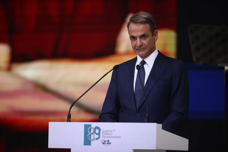 Μητσοτάκης από ΔΕΘ: Μηδέν φόρος για νέους έως 25 ετών και μειώσεις φόρου για όλους, περισσότερο για οικογένειες με παιδιά