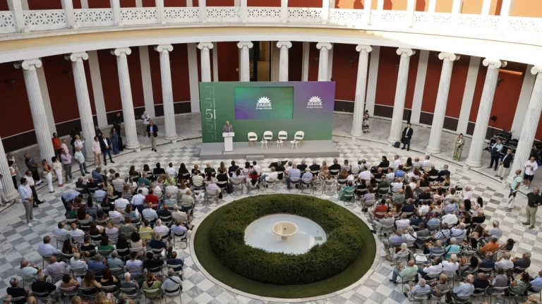 Live η εκδήλωση του ΠΑΣΟΚ στο Ζάππειο για την 3η Σεπτέμβρη