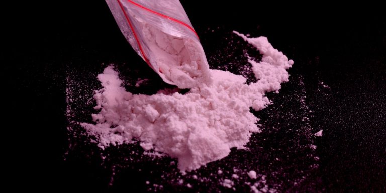 Ελεύθερη με όρους η 27χρονη influencer που κατηγορείται για κατοχή «ροζ κοκαΐνης» στη Ρόδο