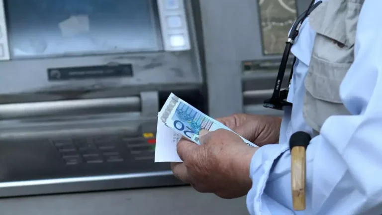 Συντάξεις Οκτωβρίου 2025: Πότε πληρώνονται