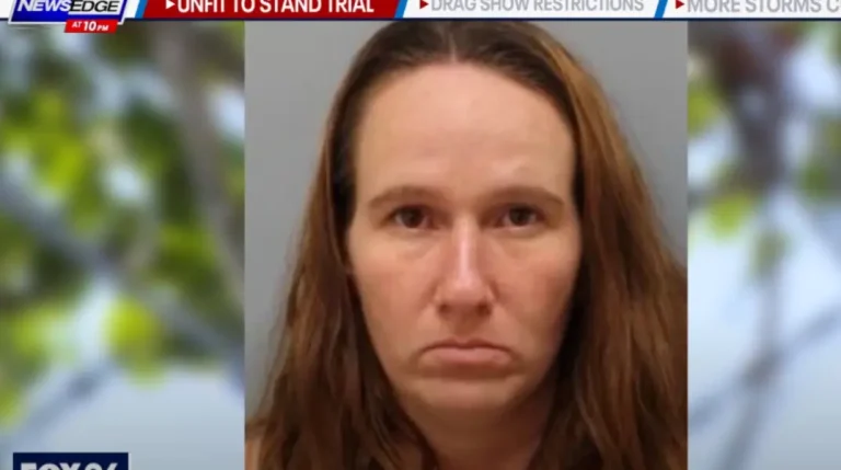 Έκοψε τον λαιμό της κόρης της και της κάλυψε το κεφάλι με πλαστική σακούλα για να βεβαιωθεί ότι τη σκότωσε