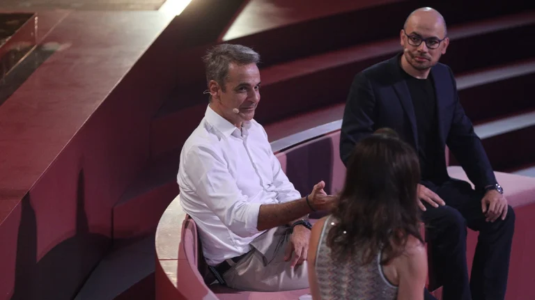 Μητσοτάκης στη συζήτηση με τον Ντέμη Χασάμπη: Προτεραιότητές μας η διαφύλαξη της ψυχικής υγείας των παιδιών