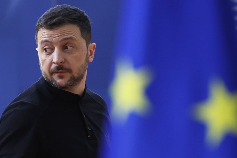 Ζελένσκι: «Δεν αποδεχόμαστε ανταλλαγή εδαφών με τη Ρωσία -Πρώτα κατάπαυση του πυρός, μετά διαπραγματεύσεις»