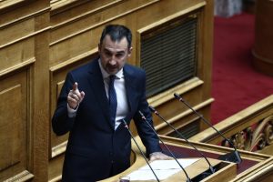 Χαρίτσης: Η τροπολογία για τον Άγνωστο Στρατιώτη προσβάλει το Σύνταγμα