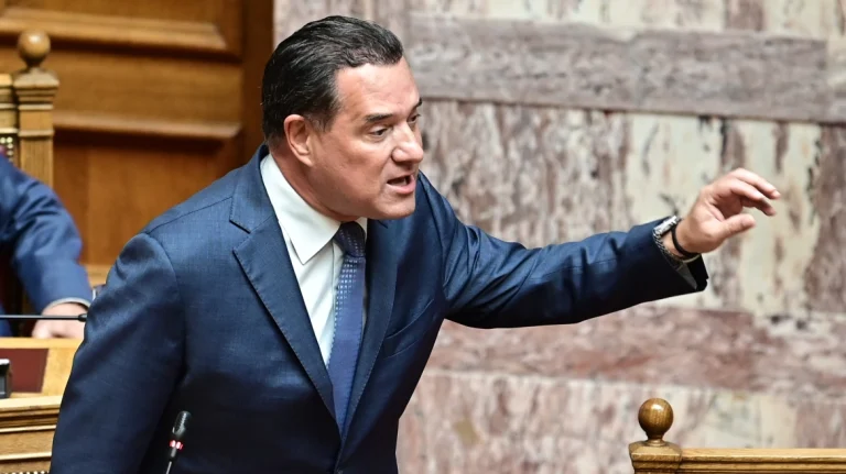 Γεωργιάδης κατά ΚΚΕ για το σχέδιο ειρήνης Τραμπ: «Κλάψτε για την Χαμάς που χάσατε»