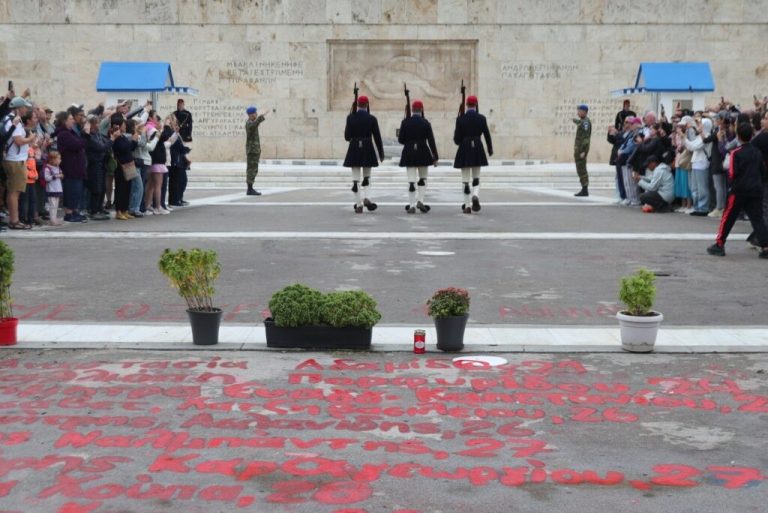 Το ΠΑΣΟΚ εναντίον της τροπολογίας για τον Άγνωστο Στρατιώτη 