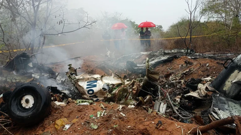 Τραγωδία στην Κένυα: 12 νεκροί σε συντριβή μικρού αεροσκάφους