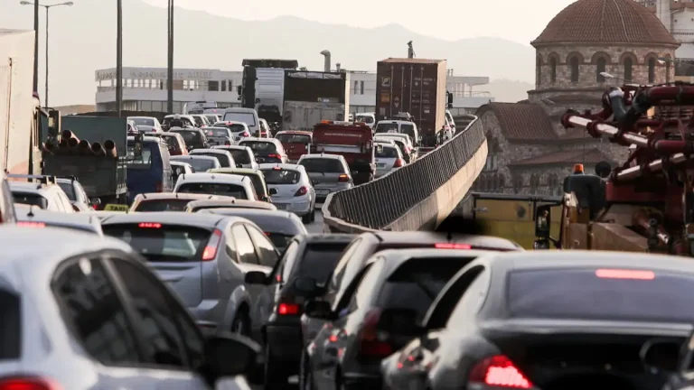 Τέλη κυκλοφορίας 2026: Τα ποσά και τα πρόστιμα – Πότε έρχονται τα ειδοποιητήρια