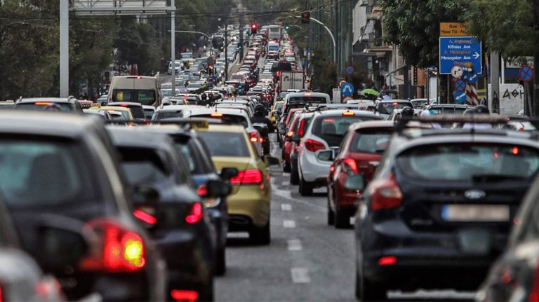 Τέλη Κυκλοφορίας: Έως σήμερα η προθεσμία για διακανονισμό των οφειλών του 2020