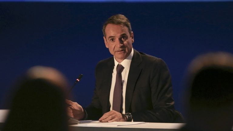 Μητσοτάκης: «Δεν θέλω να το πιστέψω αλλά ο Διονύσης μας δεν είναι πια εδώ»