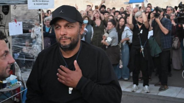 Δεκτό το αίτημα Ρούτσι για τοξικολογικές εξετάσεις στη σορό του γιου του