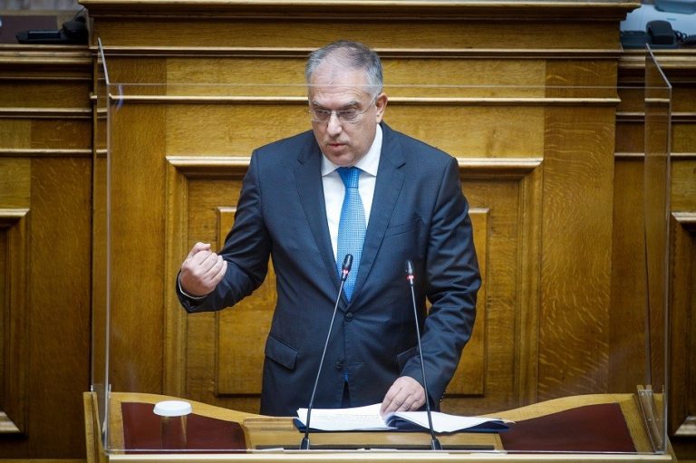 Θεοδωρικάκος: Η Δημοκρατία μας είναι ισχυρή, με τη συμμετοχή και τη συνοχή της κοινωνίας