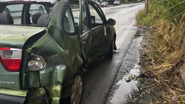 Τροχαίο ατύχημα στο Αγρίνιο – Ένα άτομο τραυματίστηκε και μεταφέρθηκε στο νοσοκομείο