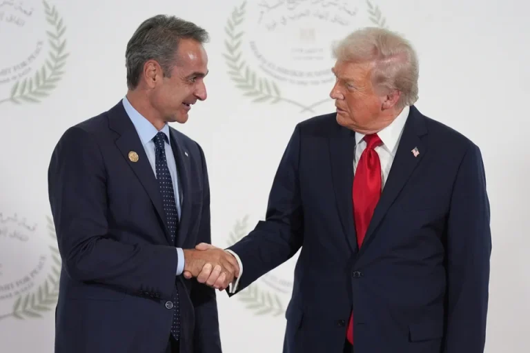 Ξεκίνησε η κρίσιμη σύνοδος για τη Γάζα: Συνάντηση Τραμπ – Μητσοτάκη