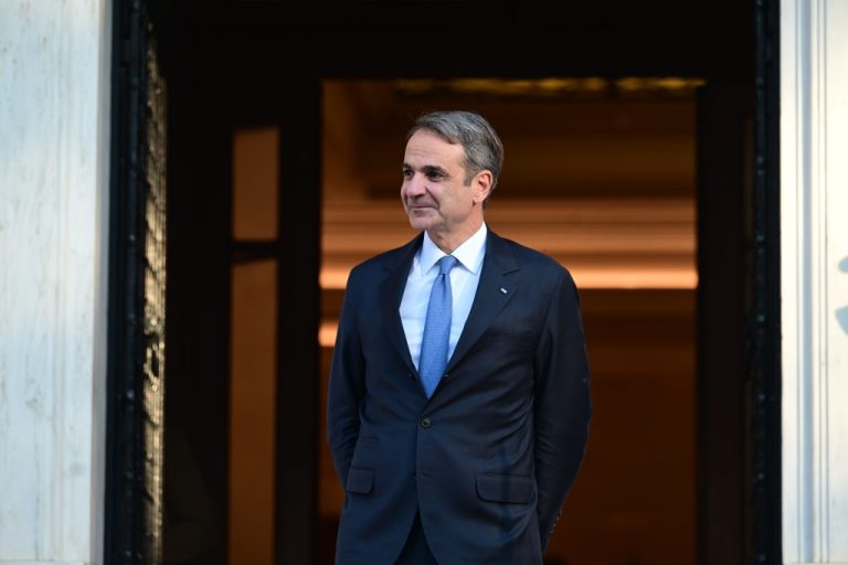 Μητσοτάκης: «Μετατρέπουμε το Πολυτεχνείο σε καθημερινή προσπάθεια για μία Ελλάδα ισχυρή»