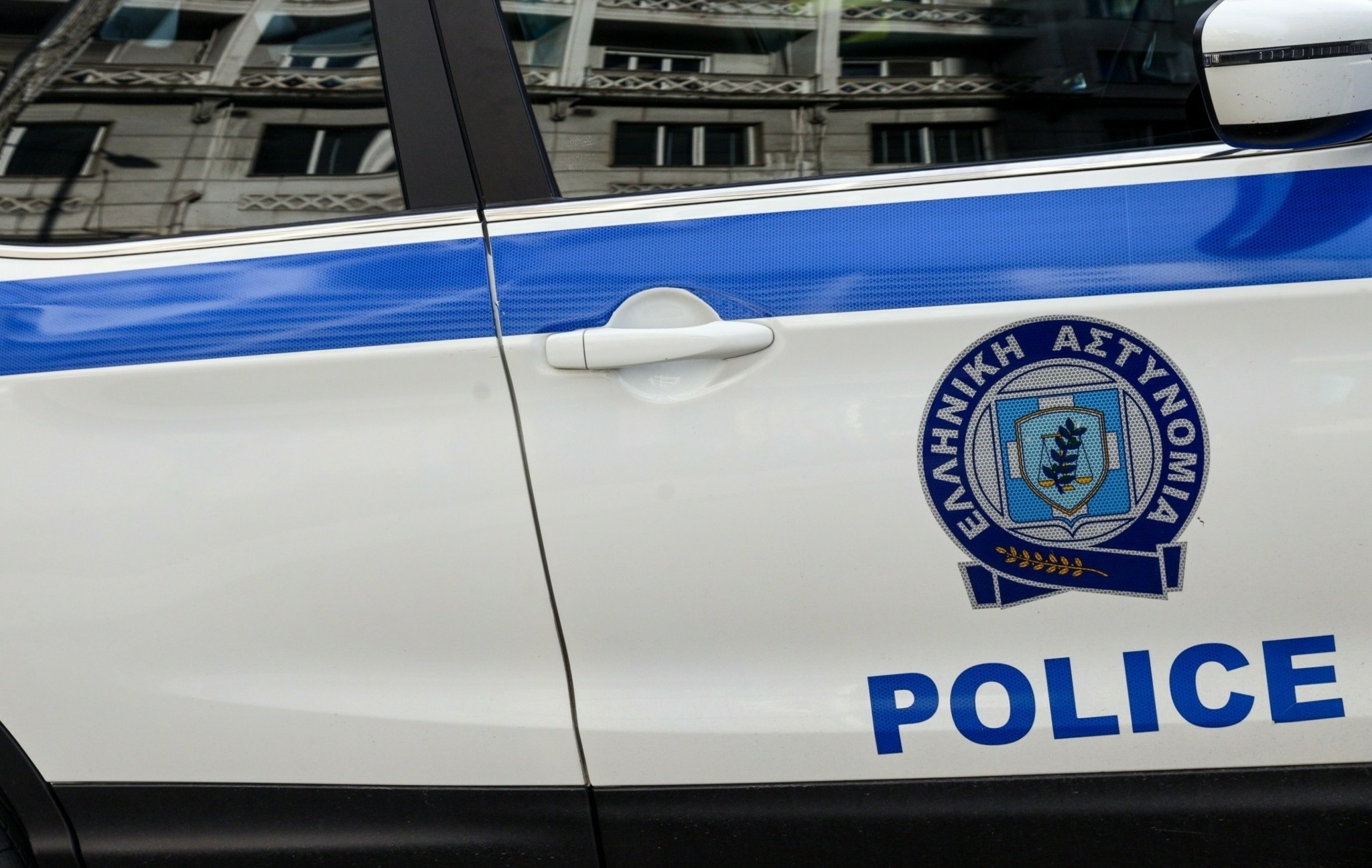 Ξεκινά το Σάββατο η 24ωρη παρουσία αστυνομικών σε 25 περιοχές με Ρομά