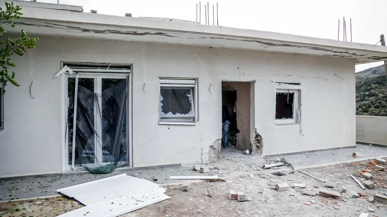 Βορίζια: Συνελήφθη 23χρονος ανιψιός του Καργάκη – Φέρεται να έβαλε τη βόμβα στο σπίτι των Φραγκιαδάκηδων