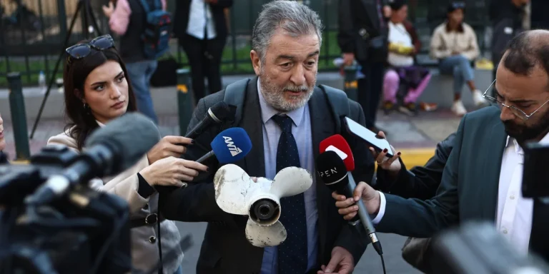 Δίκη Βαλυράκη: «Ο Σήφης σκοτώθηκε από κάποια εντολή» Τι κατέθεσε ο αδελφός της συζύγου του