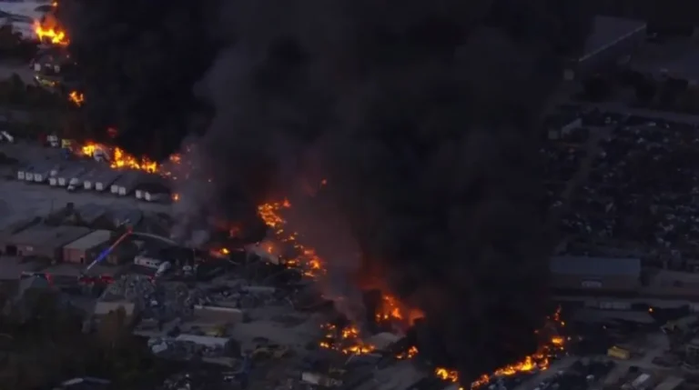 Τραγωδία στο Κεντάκι: Αποκολλήθηκε κινητήρας αεροσκάφους – 12 νεκροί