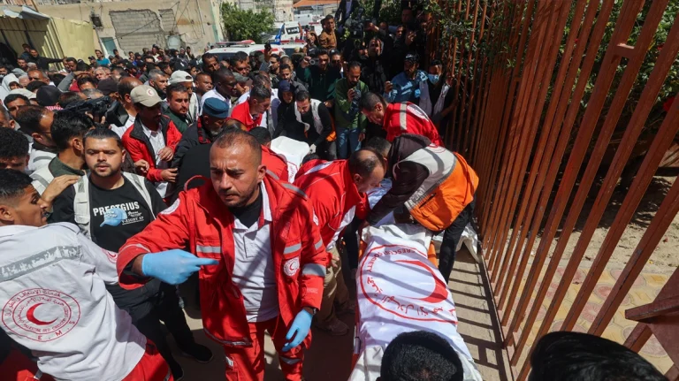 Γάζα: Το νοσοκομείο Νάσερ επιβεβαίωσε ότι παρέλαβε τις σορούς 15 Παλαιστινίων