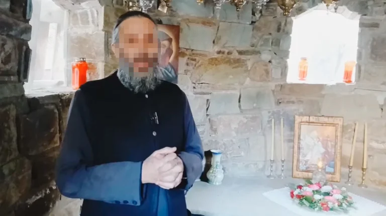 Παλαιοημερολογίτης ιερέας–YouTuber στο μικροσκόπιο των αρχών: Κατηγορείται και για διακίνηση μεταναστών