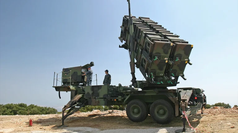 Reuters: Η Ελλάδα σε συνομιλίες με το Ισραήλ για την «Ασπίδα του Αχιλλέα»