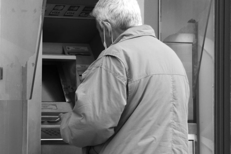 Συντάξεις Δεκεμβρίου 2025: Οι ημερομηνίες πληρωμής