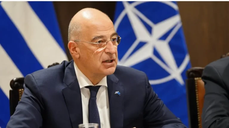 Δένδιας για την επέτειο του Πολυτεχνείου: Τιμάμε όσους αγωνίσθηκαν για τη Δημοκρατία