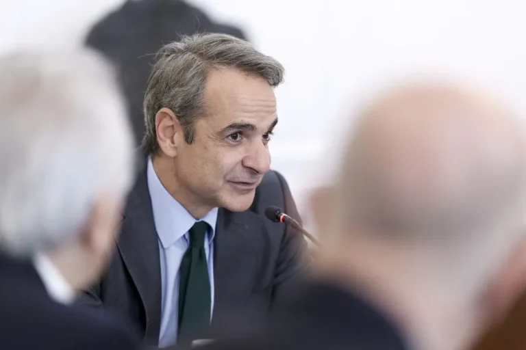 Έκτακτη σύσκεψη στο Μαξίμου υπό τον Κ. Μητσοτάκη για τις πληρωμές των αγροτών