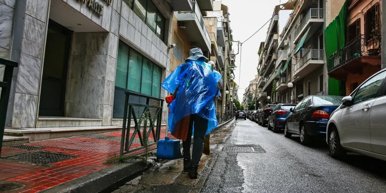 Έρχεται κακοκαιρία από Αφρική με ισχυρές βροχές και καταιγίδες