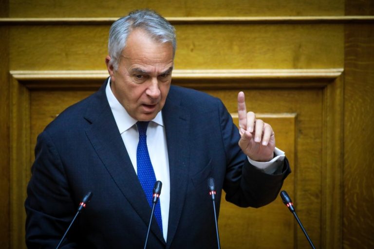 Βορίδης για αγρότες: Με το «δεν μιλάω», στο τέλος δεν θα πάρει τίποτα κανένας